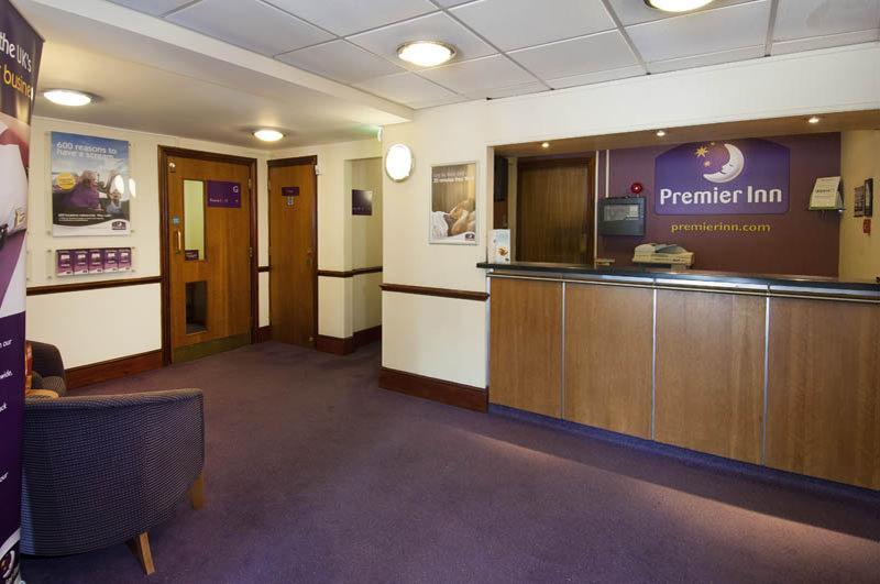 Premier Inn Milton Keynes South Eksteriør bilde